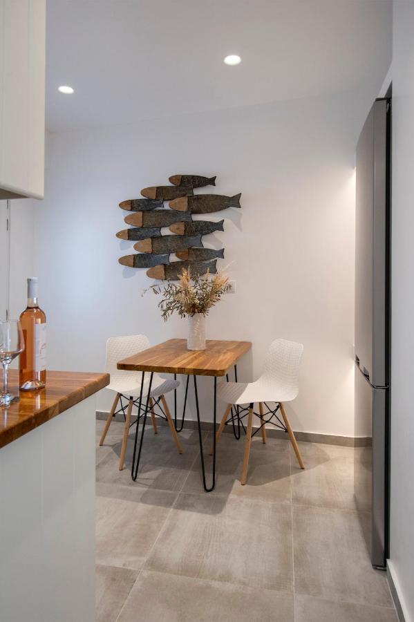 Corina Studios-Apartments ナウサ エクステリア 写真